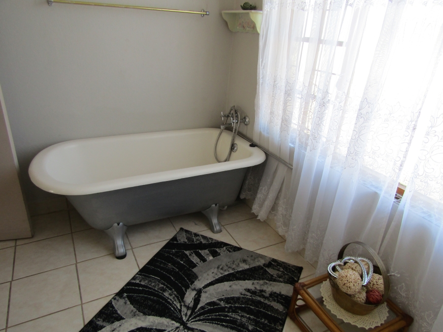 4 Bedroom Property for Sale in Boskloof Eastern Cape
